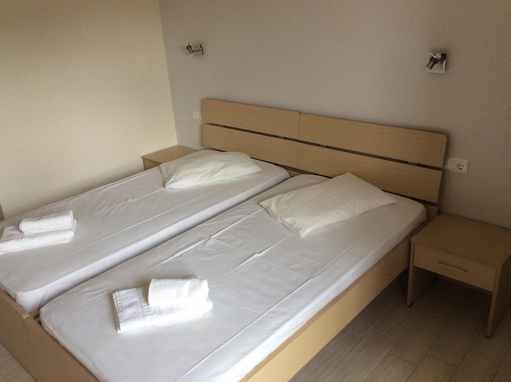 Elena Rooms Plakias Phòng bức ảnh