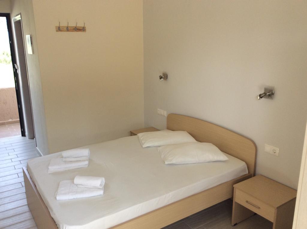 Elena Rooms Plakias Phòng bức ảnh